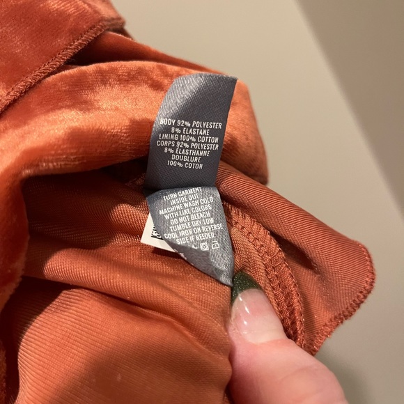 SALE! Aerie medium velvet tank - Picture 2 of 3